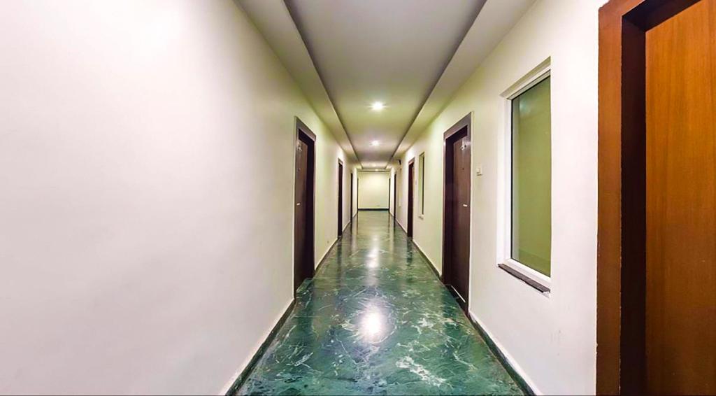 Hotel Central Park Ongole Kültér fotó