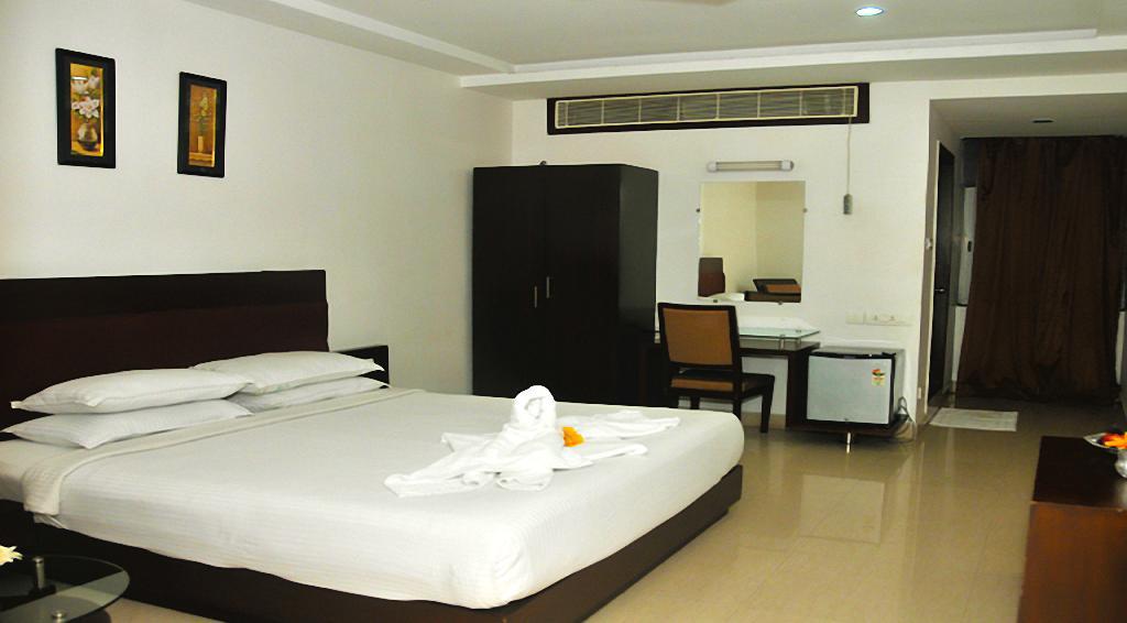 Hotel Central Park Ongole Kültér fotó